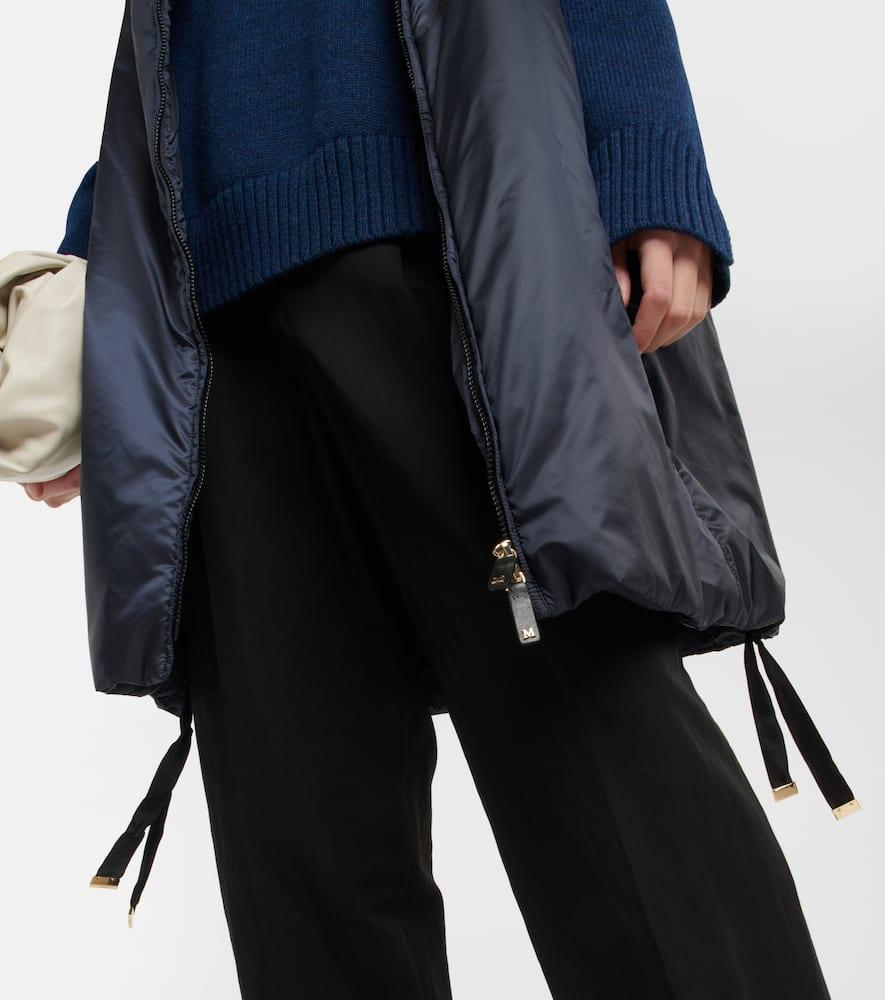 Drawstring padded coat