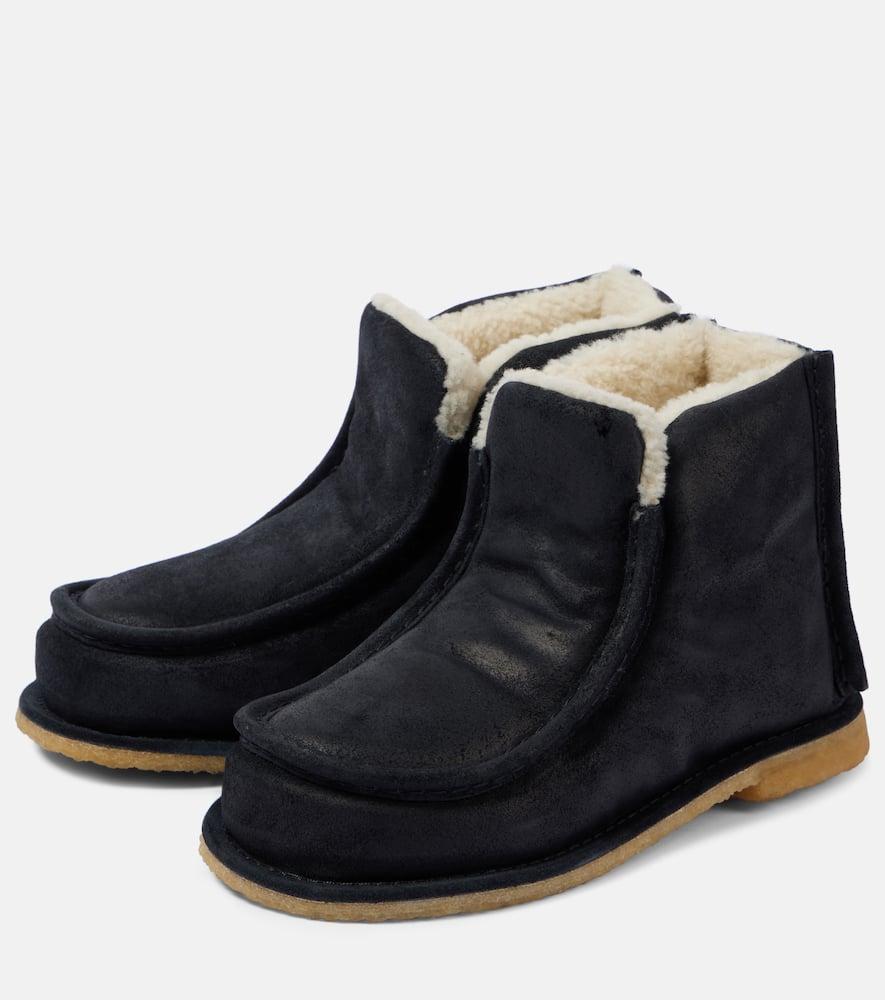 Shearling-lined leather ankle boots