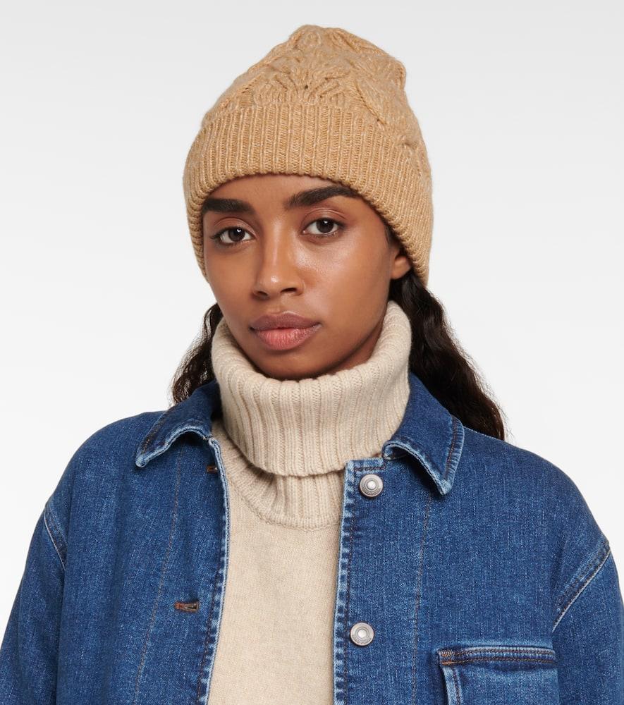 Cable-knit cashmere beanie