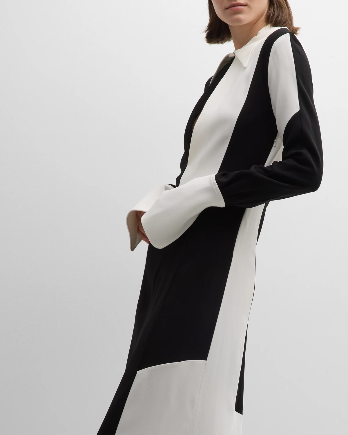 Colorblock Paneled Long-Sleeve Keyhole Collared Gown