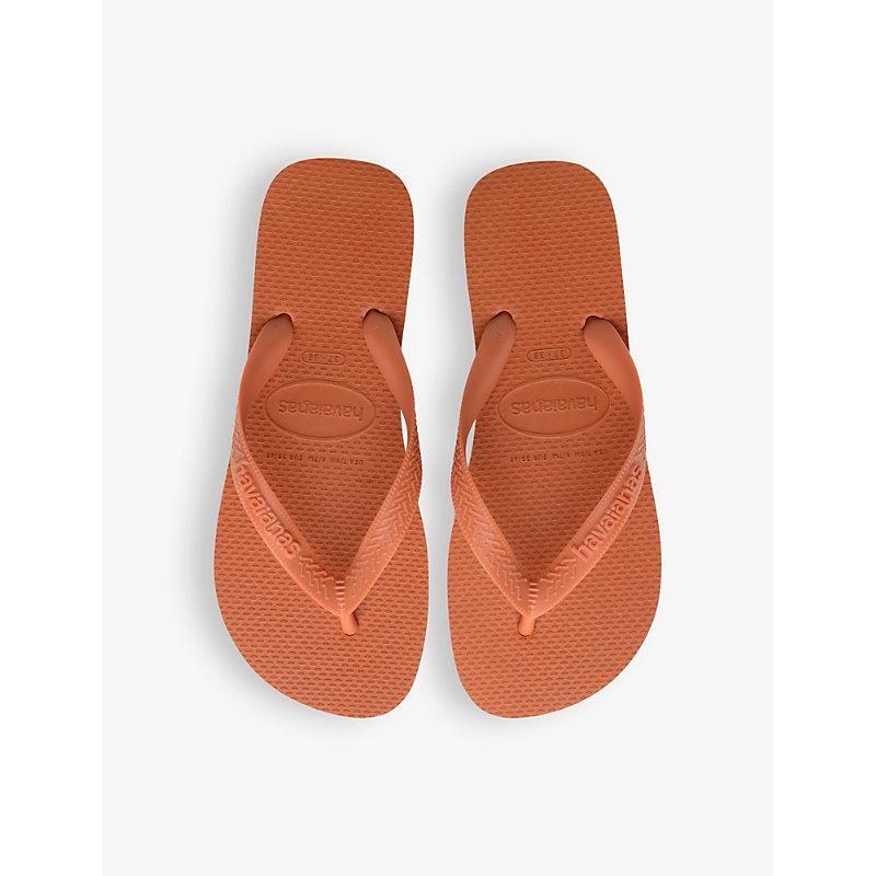 Top logo-embossed rubber flip-flops