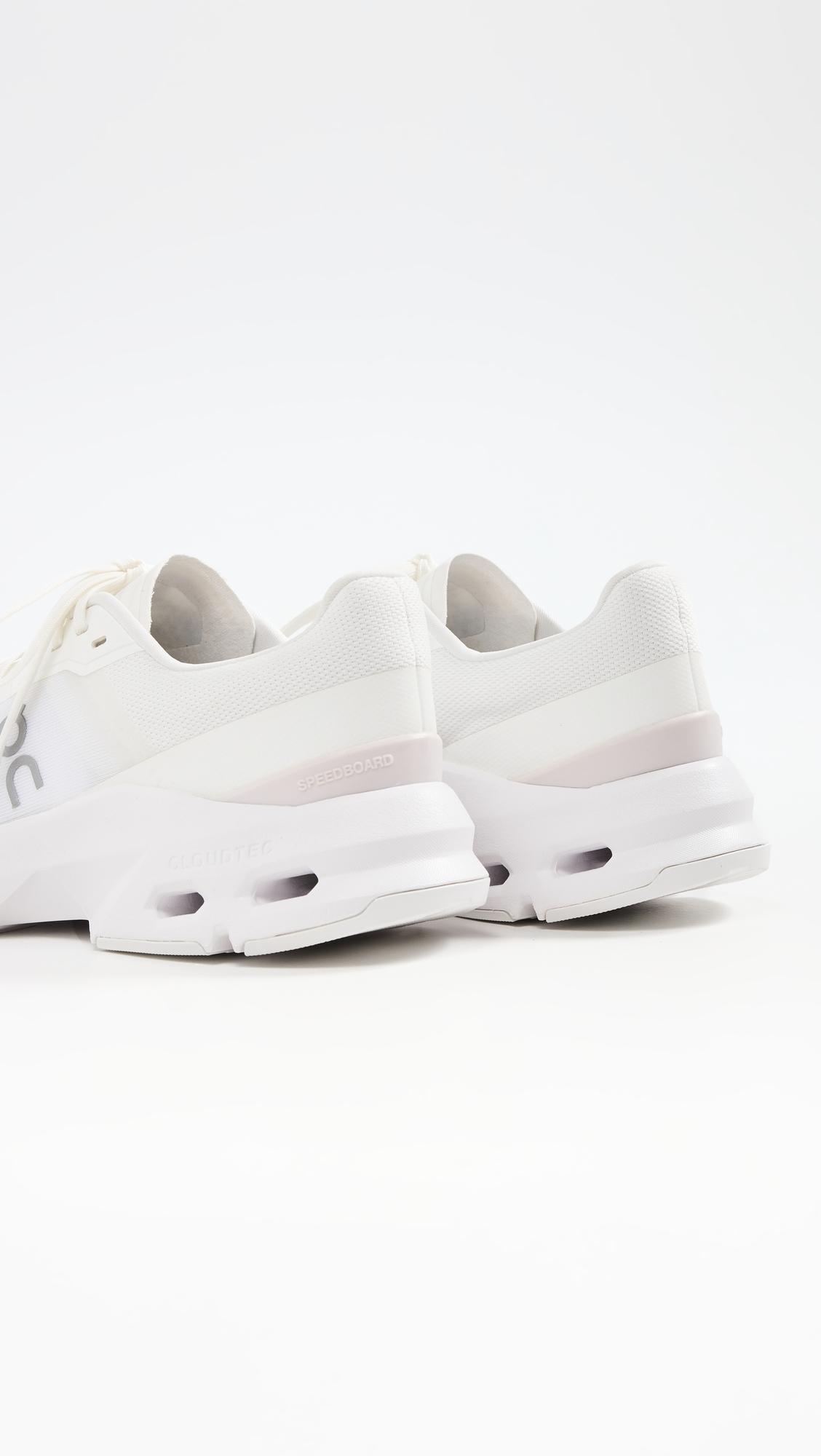 Cloudpulse Sneakers