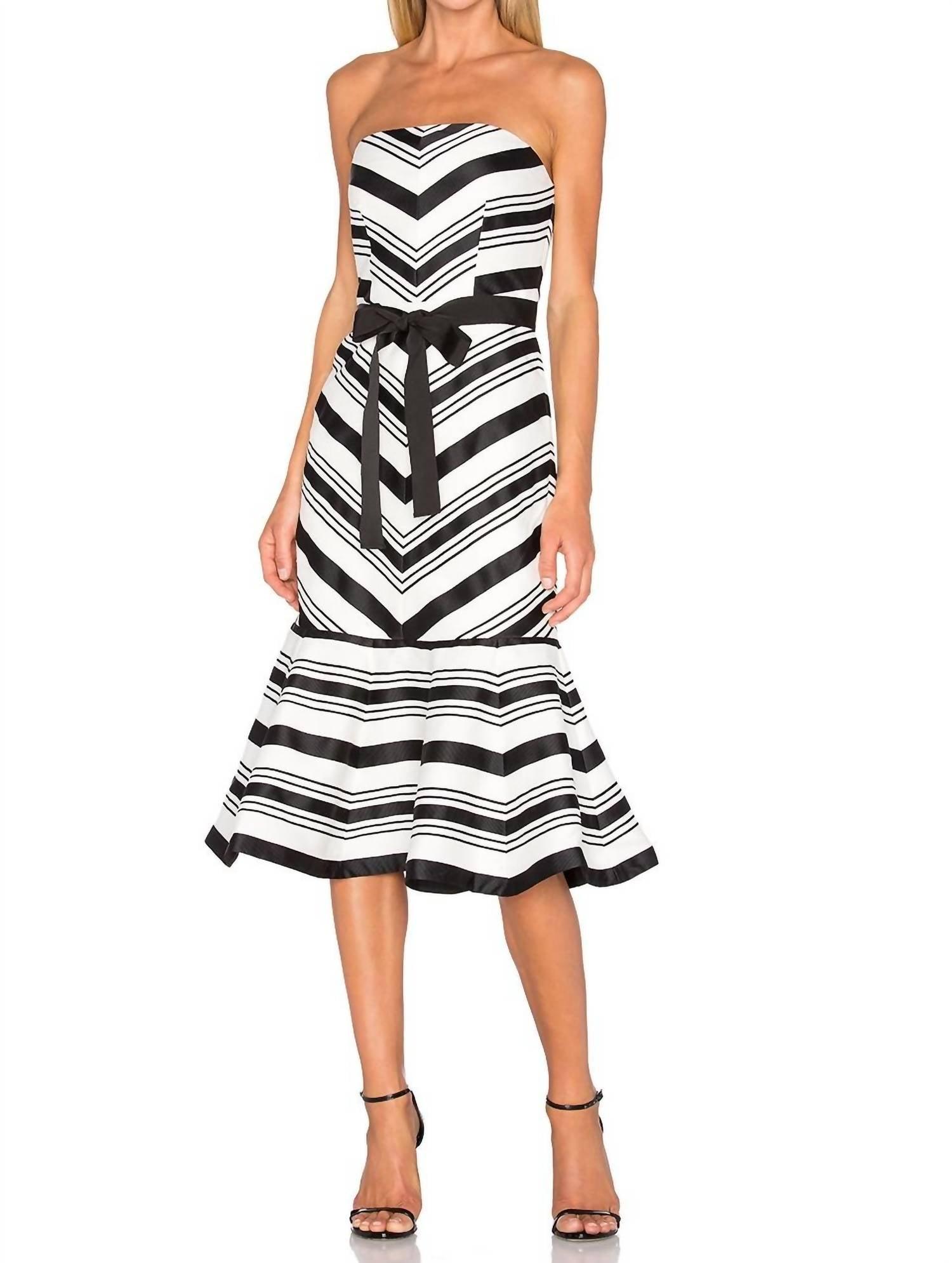 ribbon tie belt strapless dress in black/white