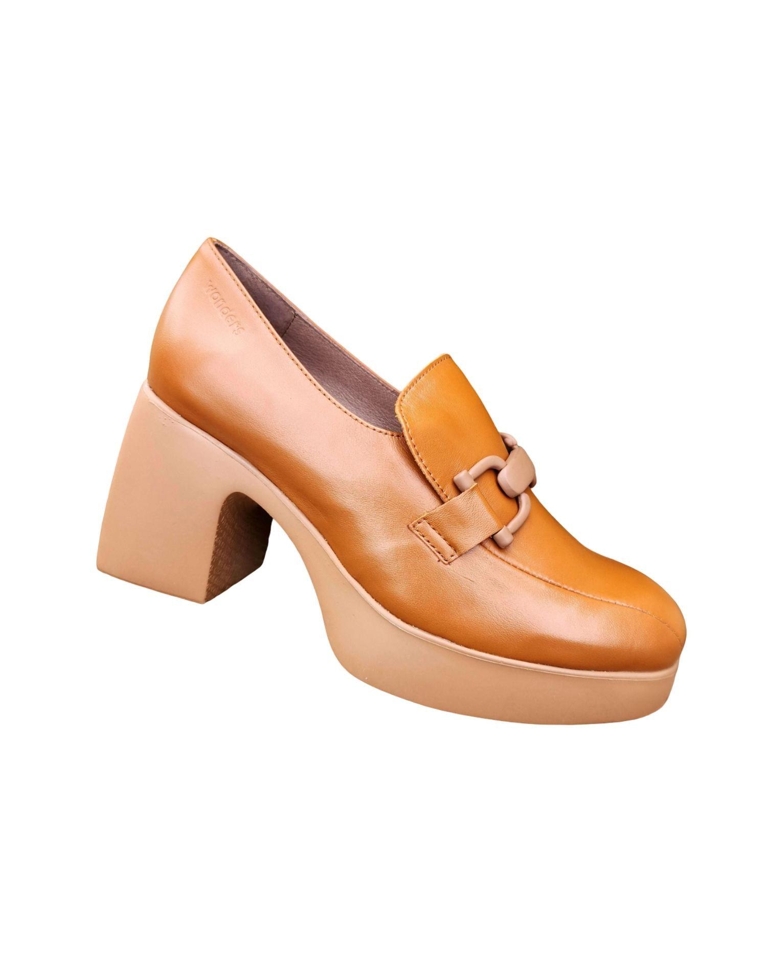 women's leather loafer in cuero