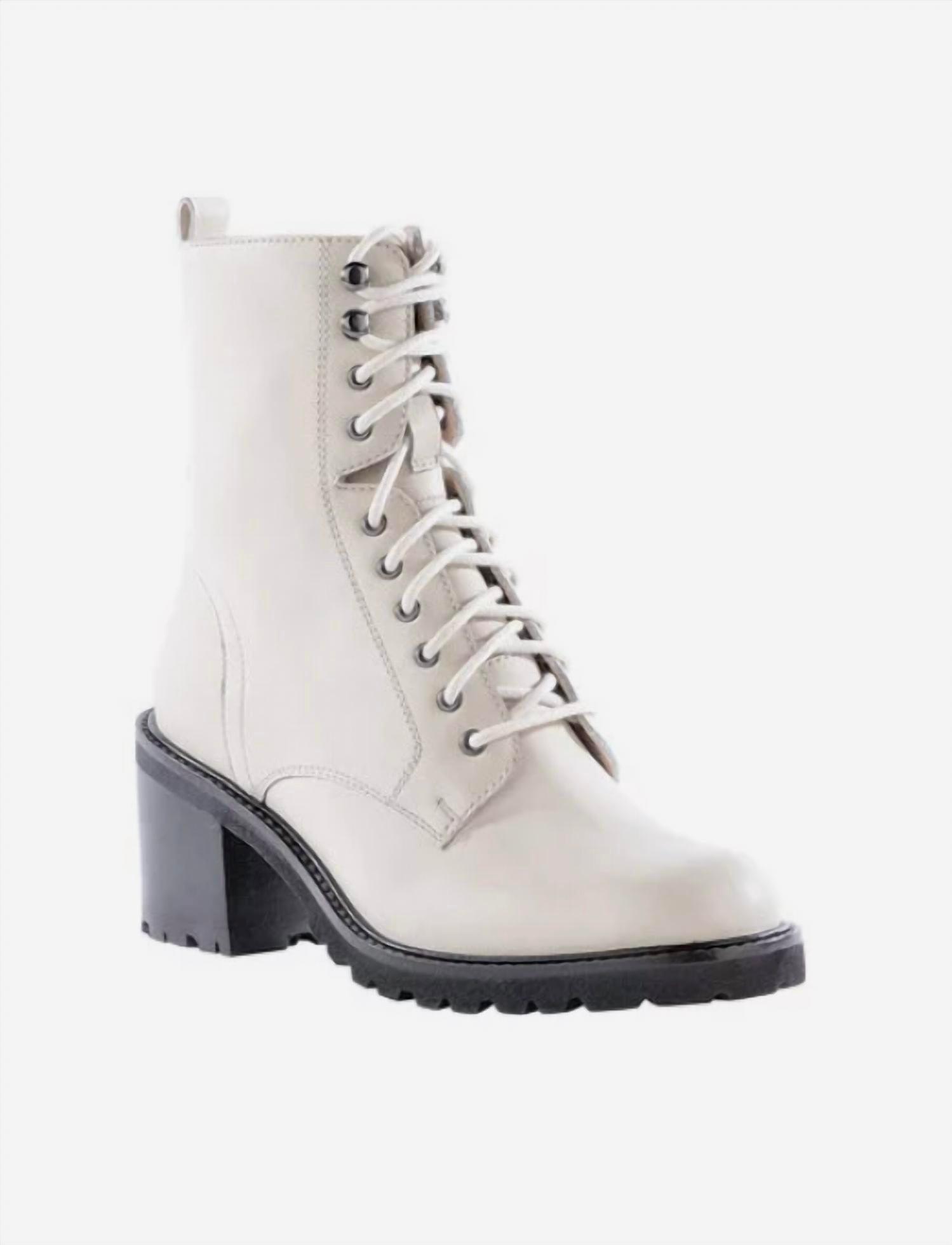 irresistible boot in off white