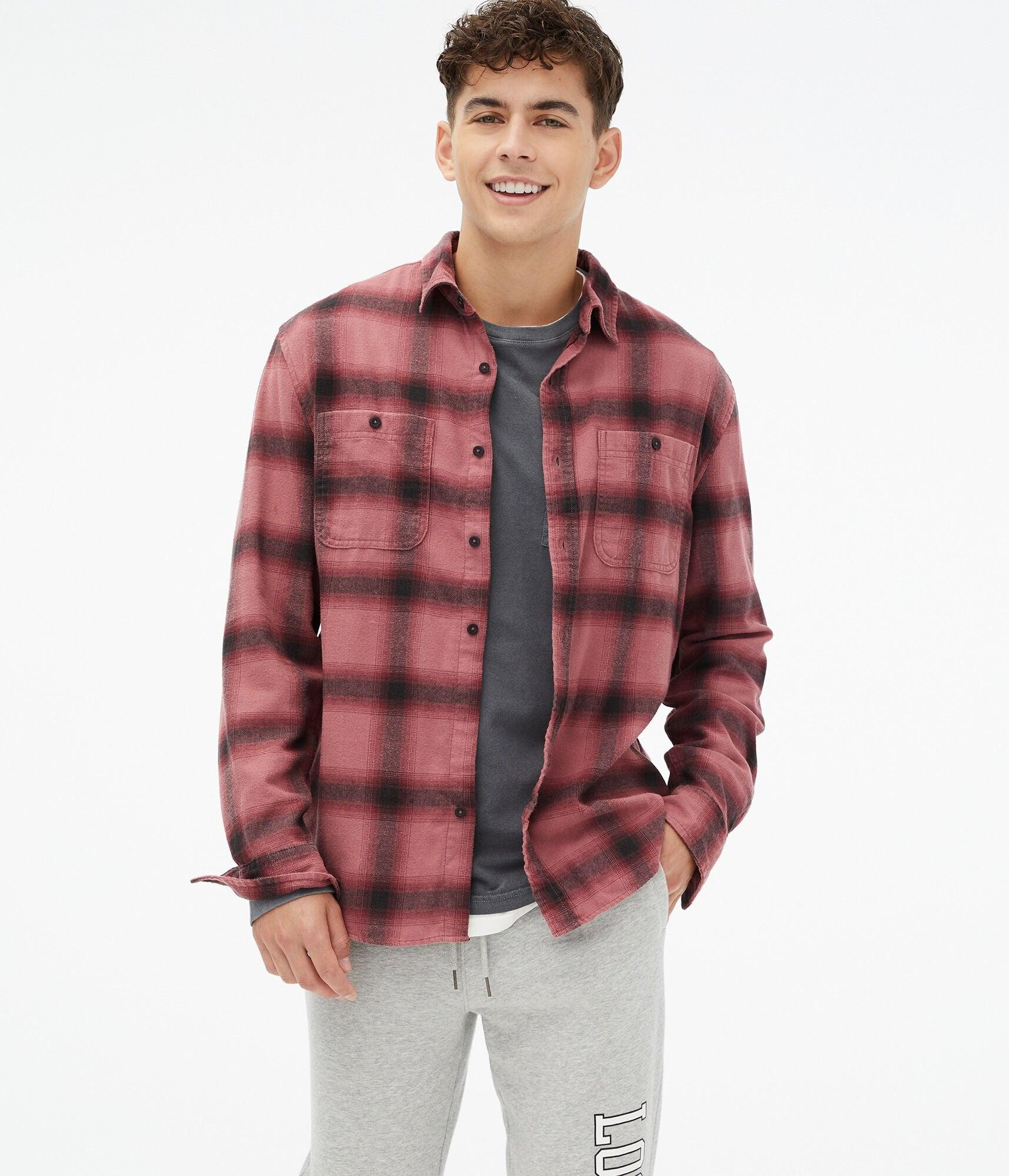 men's long sleeve relaxed plaid flannel button-down shirt