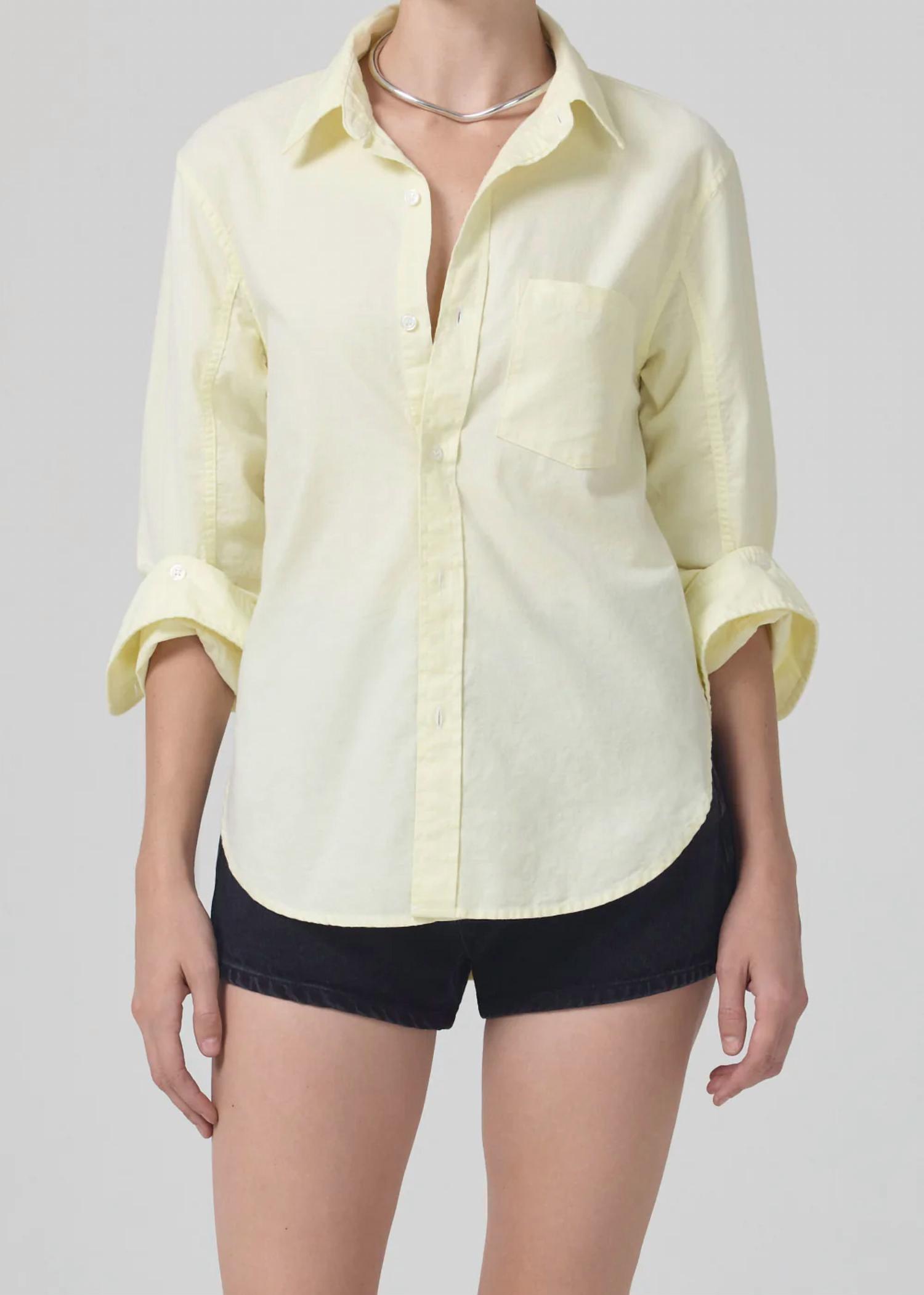 kayla shrunken shirt in oxford baby yellow