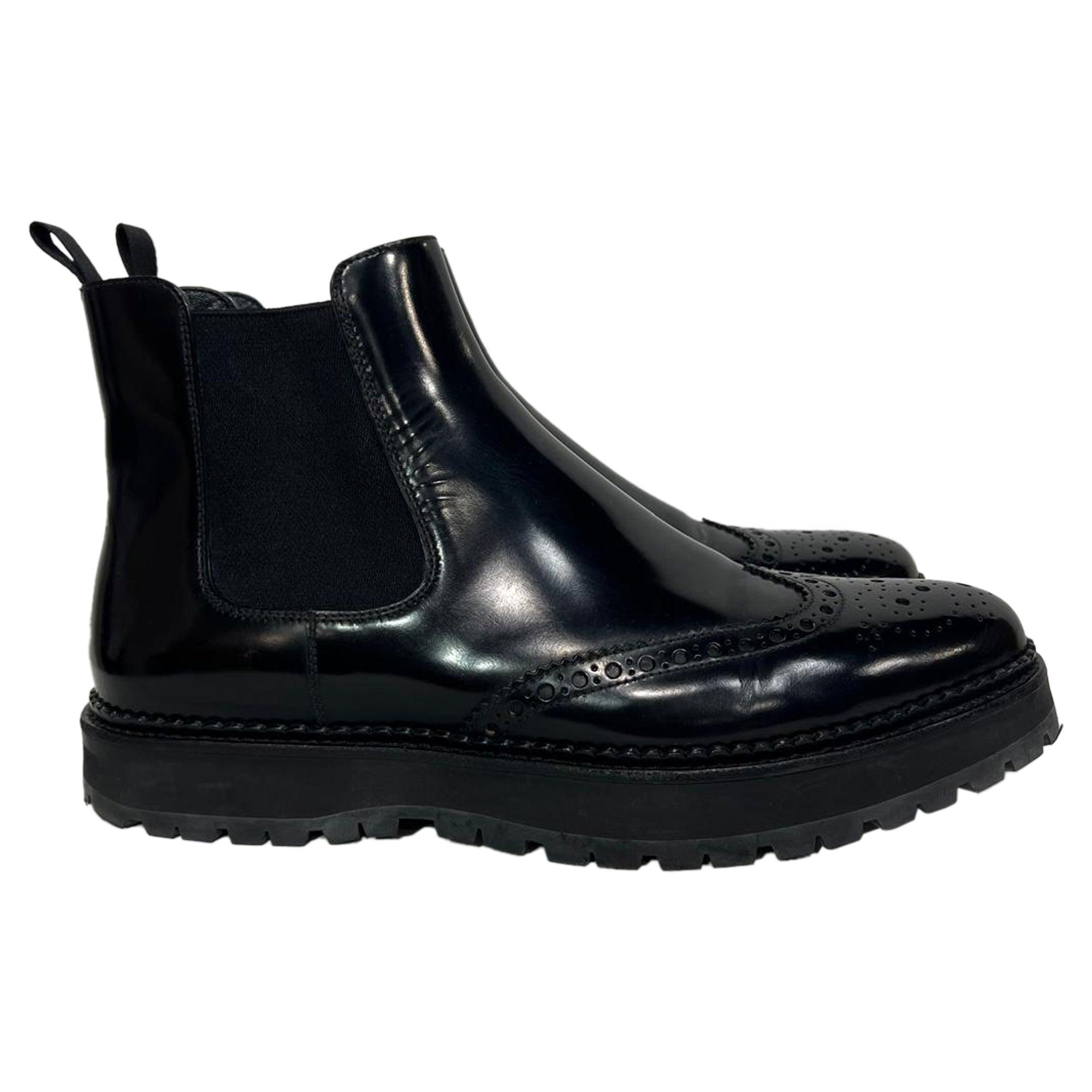 chelsea boots in black leather