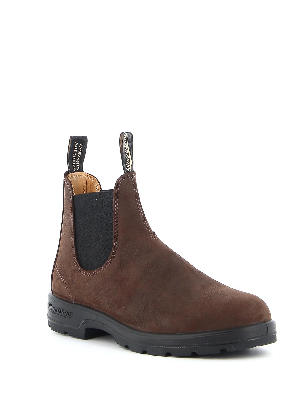 Nubuk Chelsea boots