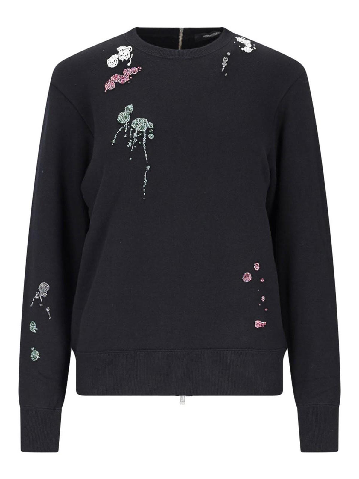 Embroidered crew neck sweatshirt