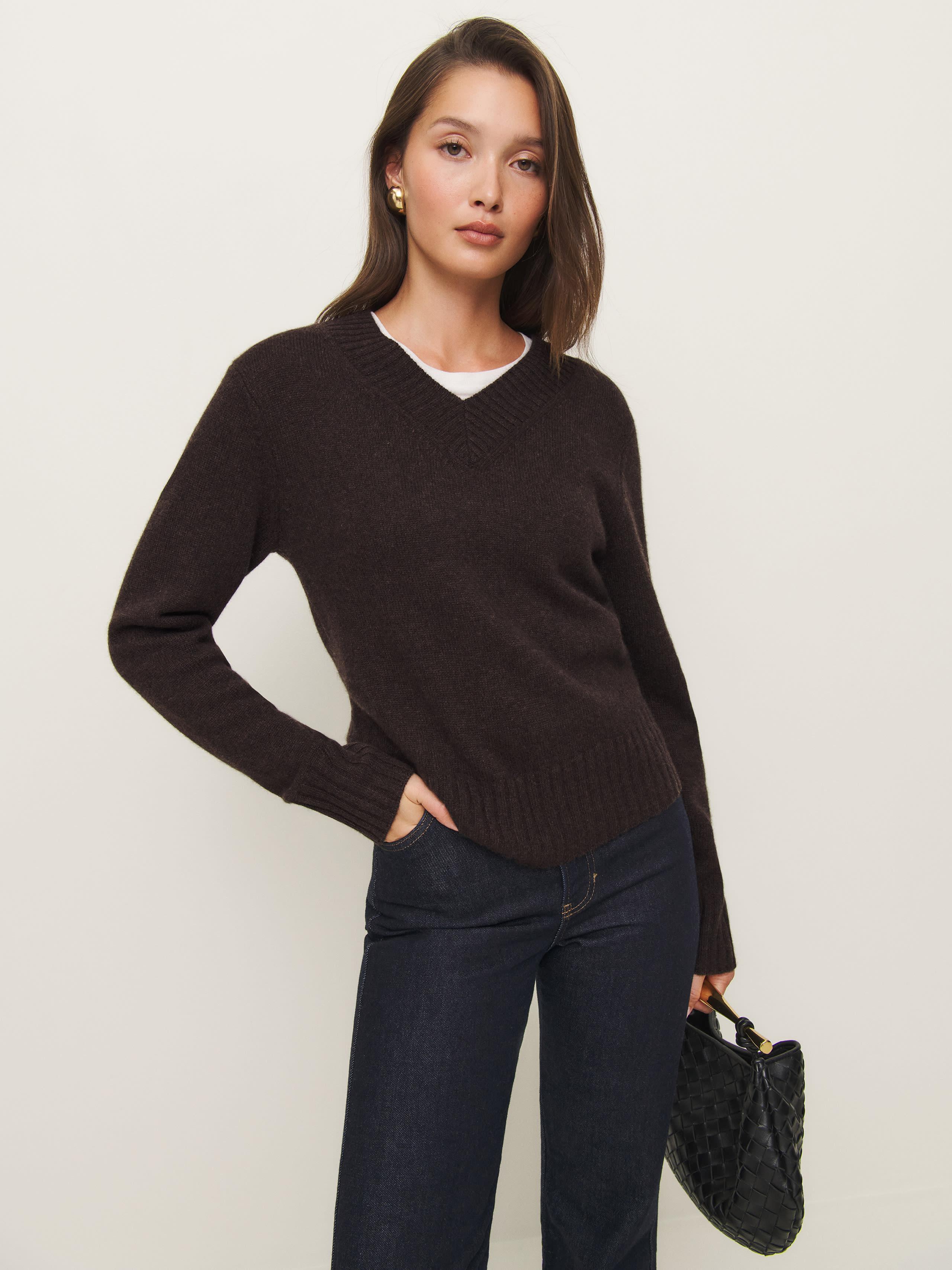 Dulce Cashmere V-neck Sweater