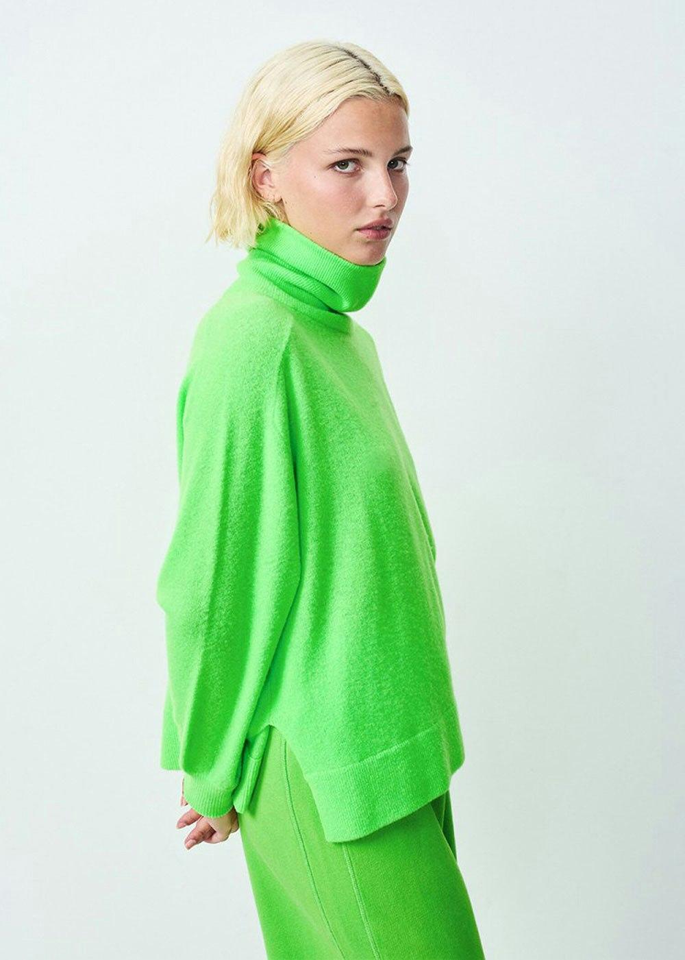 Raxow Turtleneck Jumper - Green