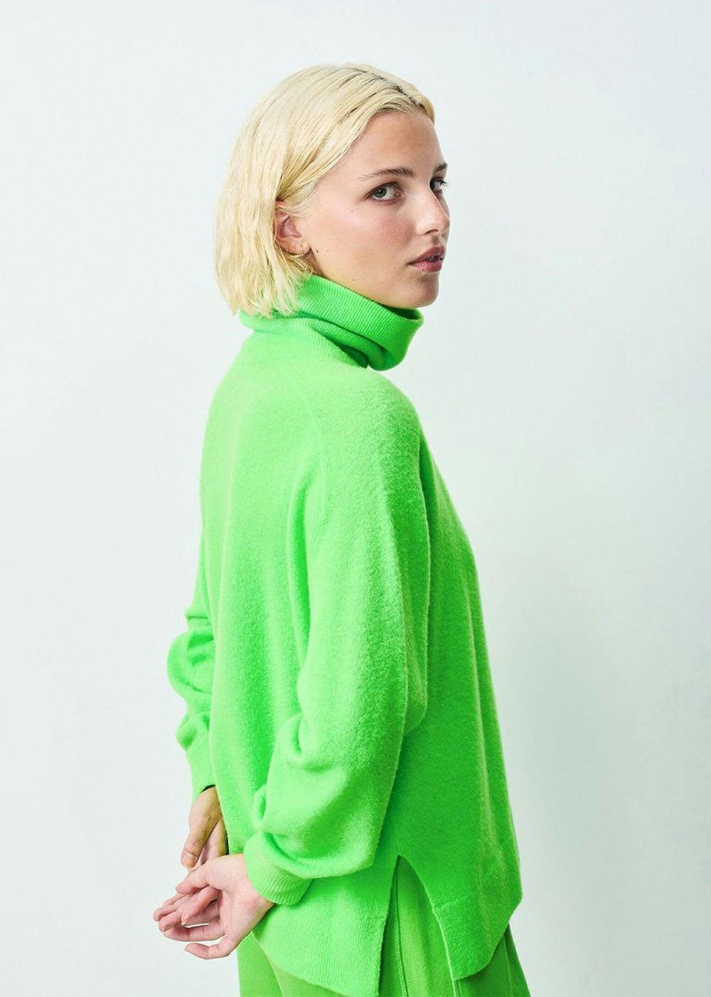 Raxow Turtleneck Jumper - Green