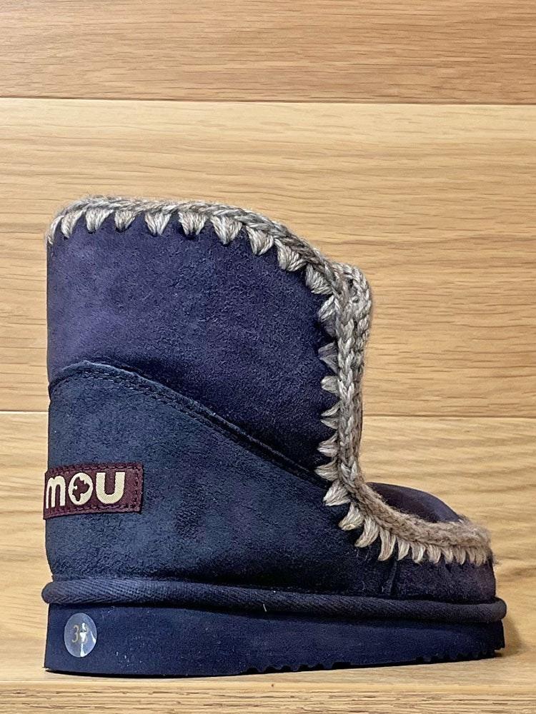 Eskimo 18 Boots Abyss