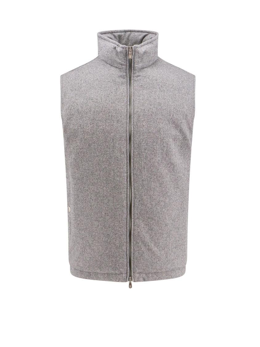 Padded sleeveless nylon jacket