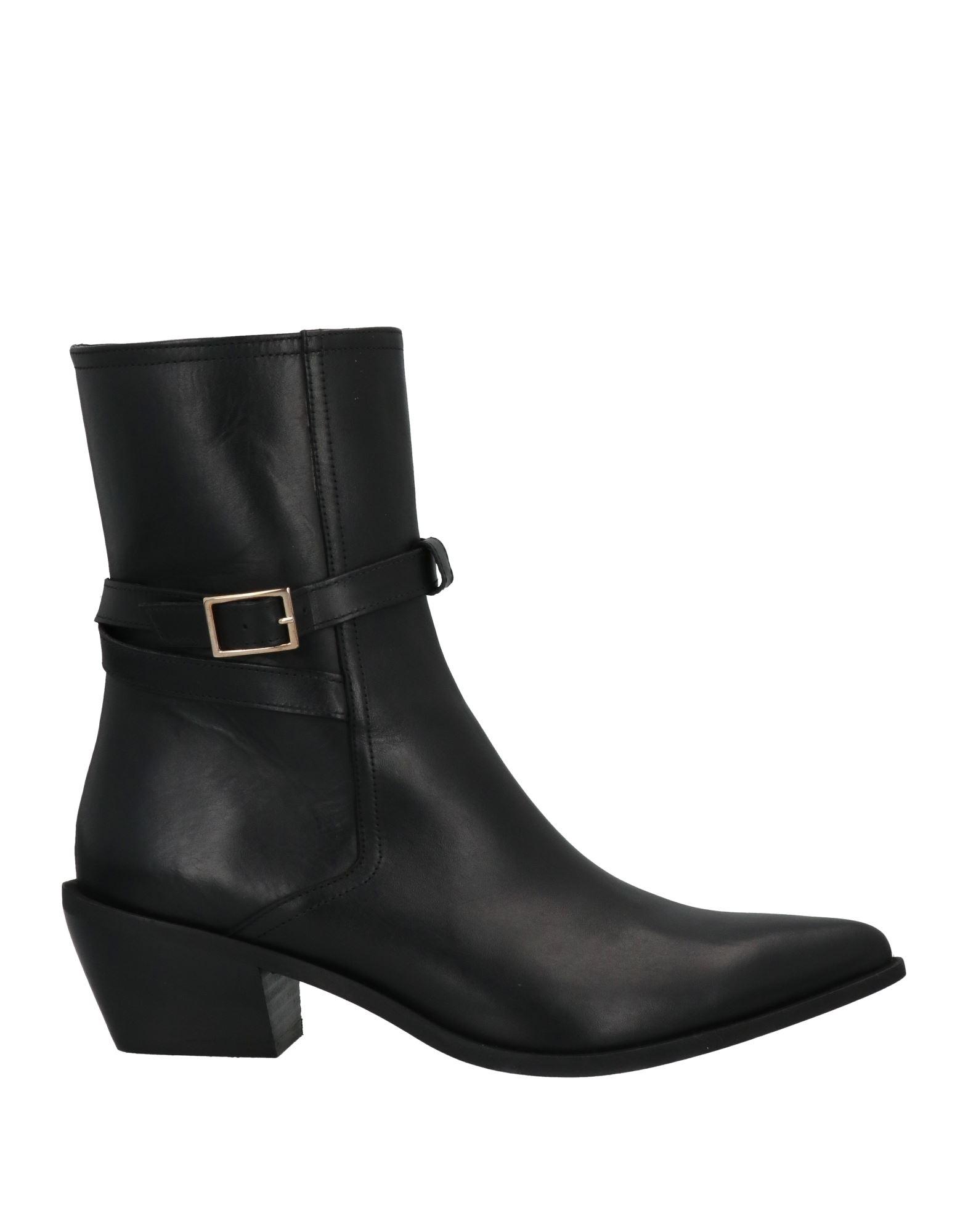 Ankle boot