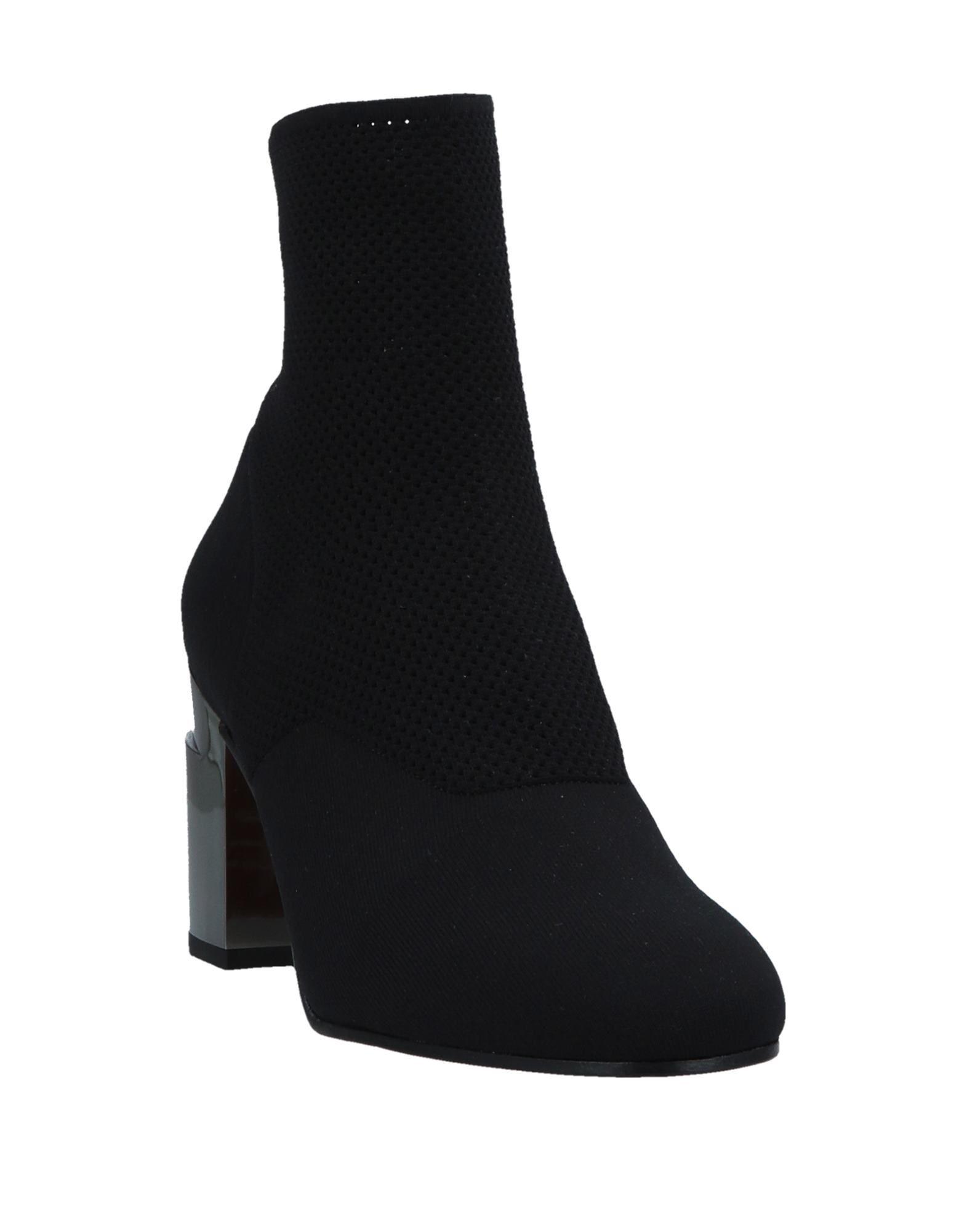 Ankle boot