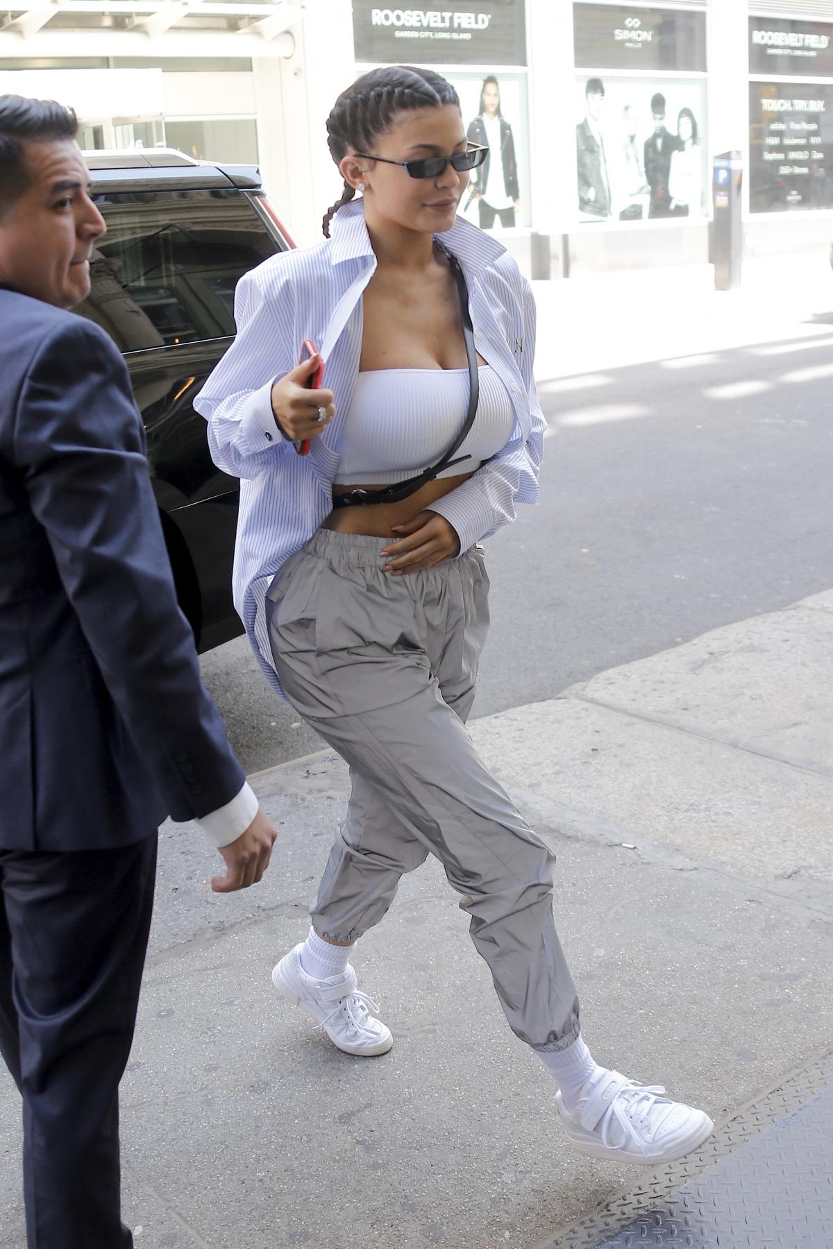 Kylie Jenner Calabasas February 22, 2019