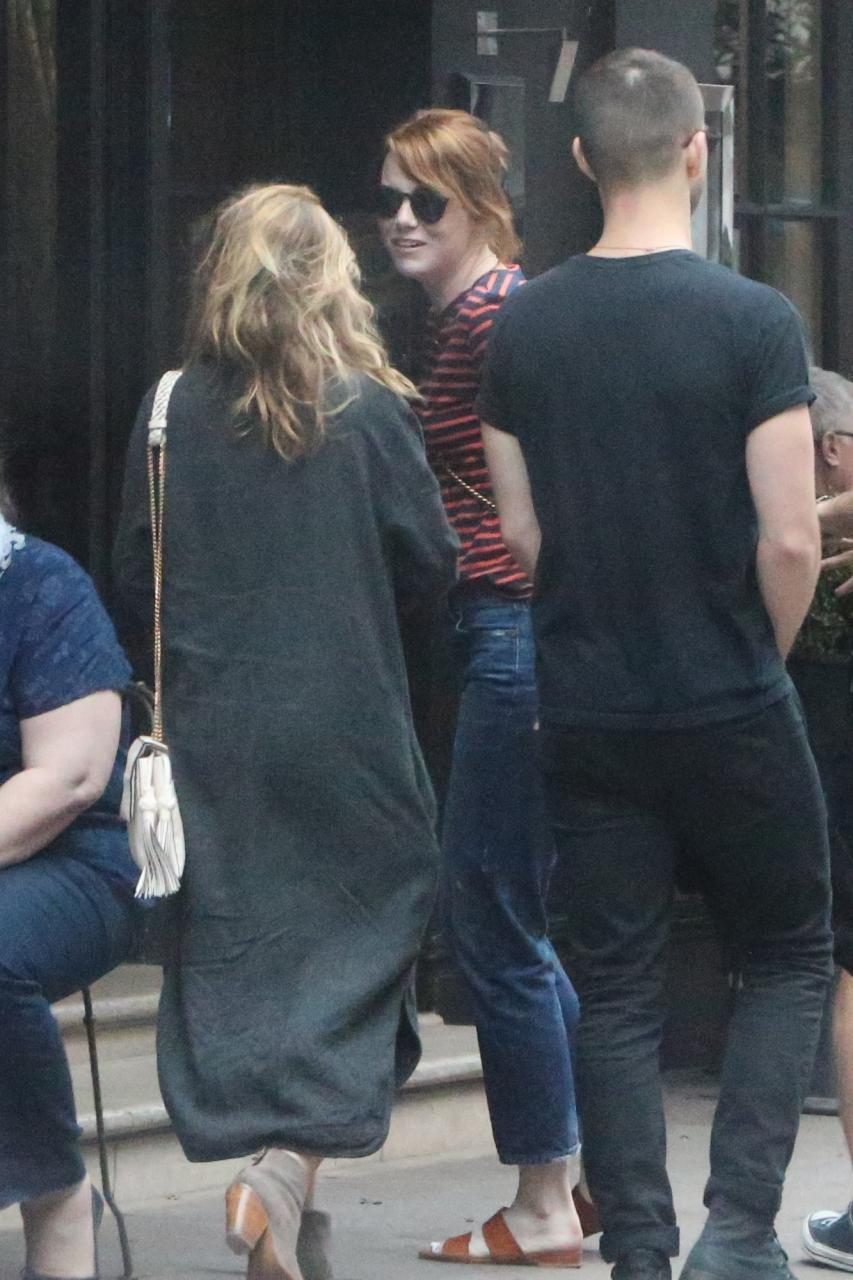 Emma Stone London with Andrew Garfield August 21, 2016