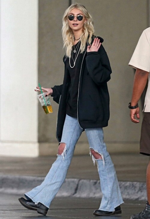 Taylor Momsen Arriving at BBC Radio 1 on June 12, 2014